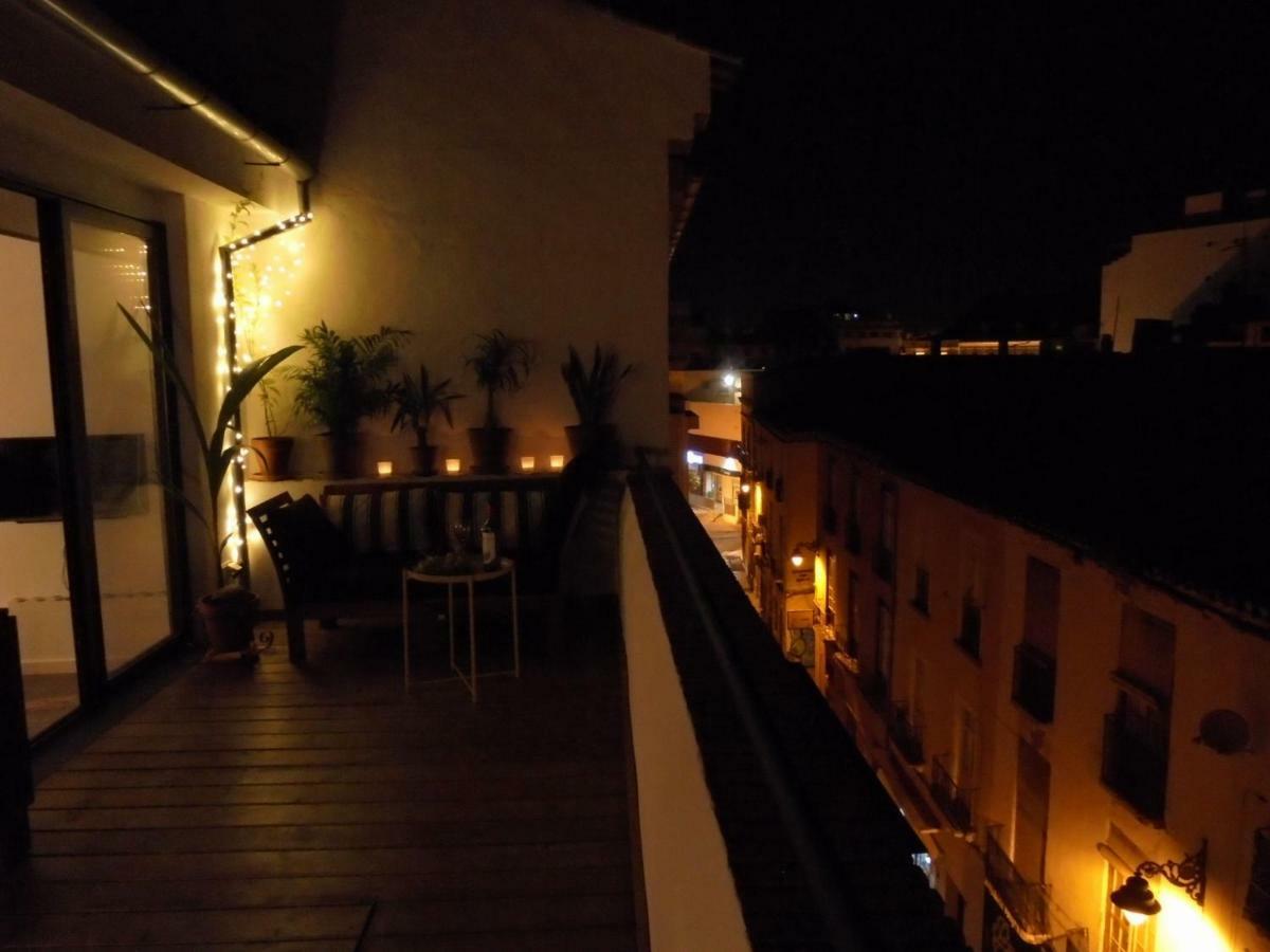 Apartamento La Niña Chica Málaga Exterior foto