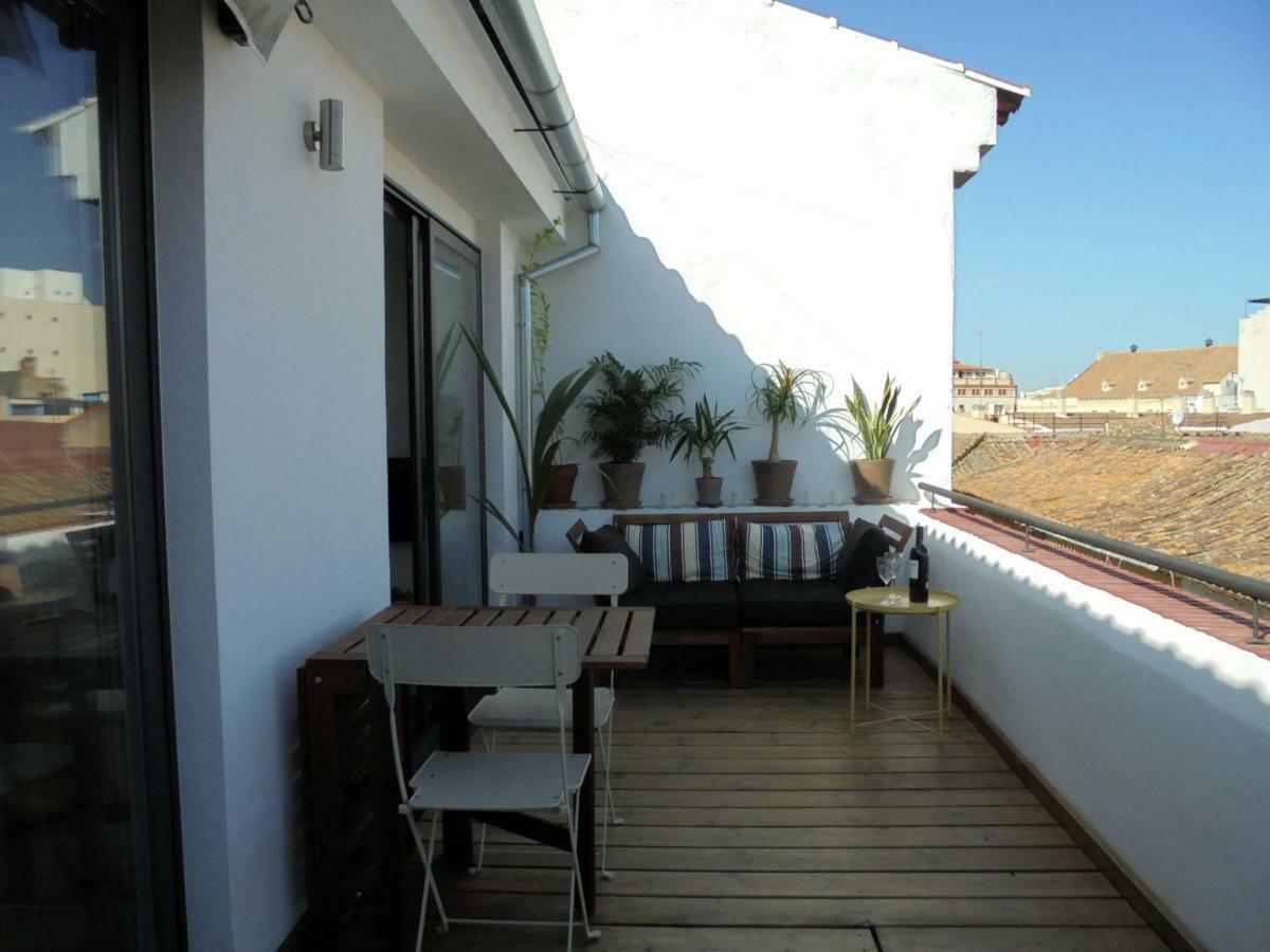 Apartamento La Niña Chica Málaga Exterior foto