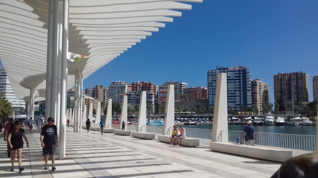 Apartamento La Niña Chica Málaga Exterior foto